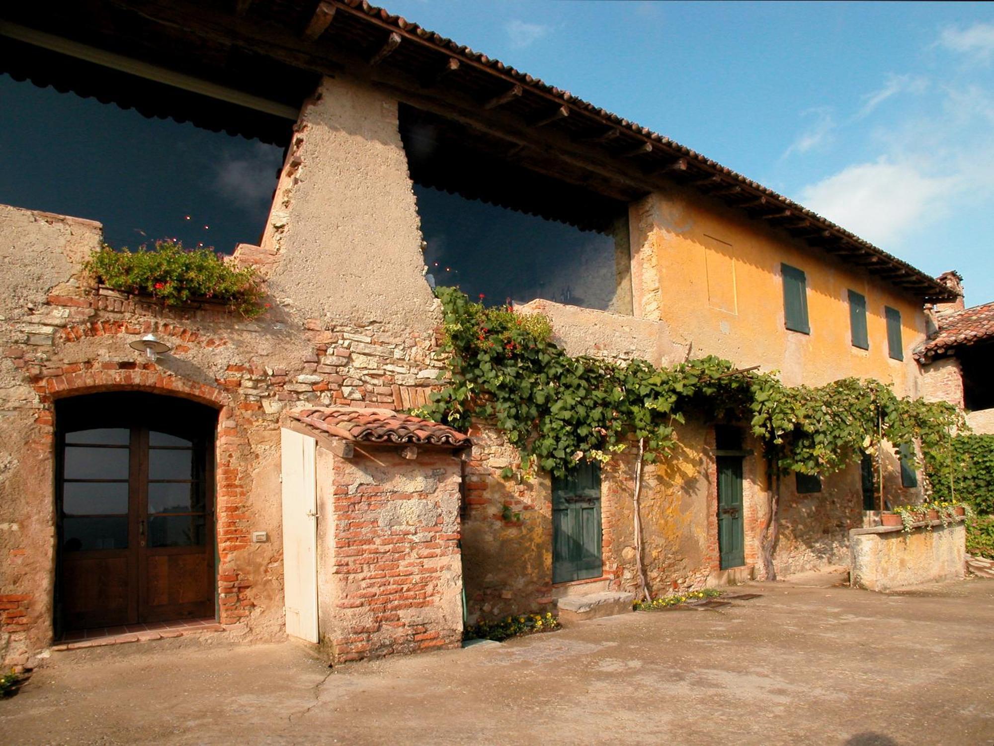 Agriturismo La Costa - Casa Vacanze Rovagnate Exterior photo